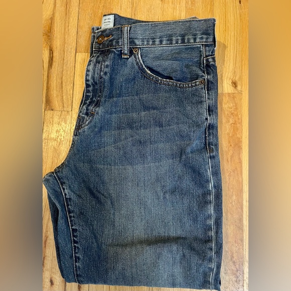 J Crew Men’s Relaxed Jeans - Picture 6 of 7